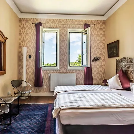 Chateau De Bellevue B&B Et Appartements Avec Piscine Saisonal Chauffee Et Chambres Partout Climatisees Saint-Avit  Room photo
